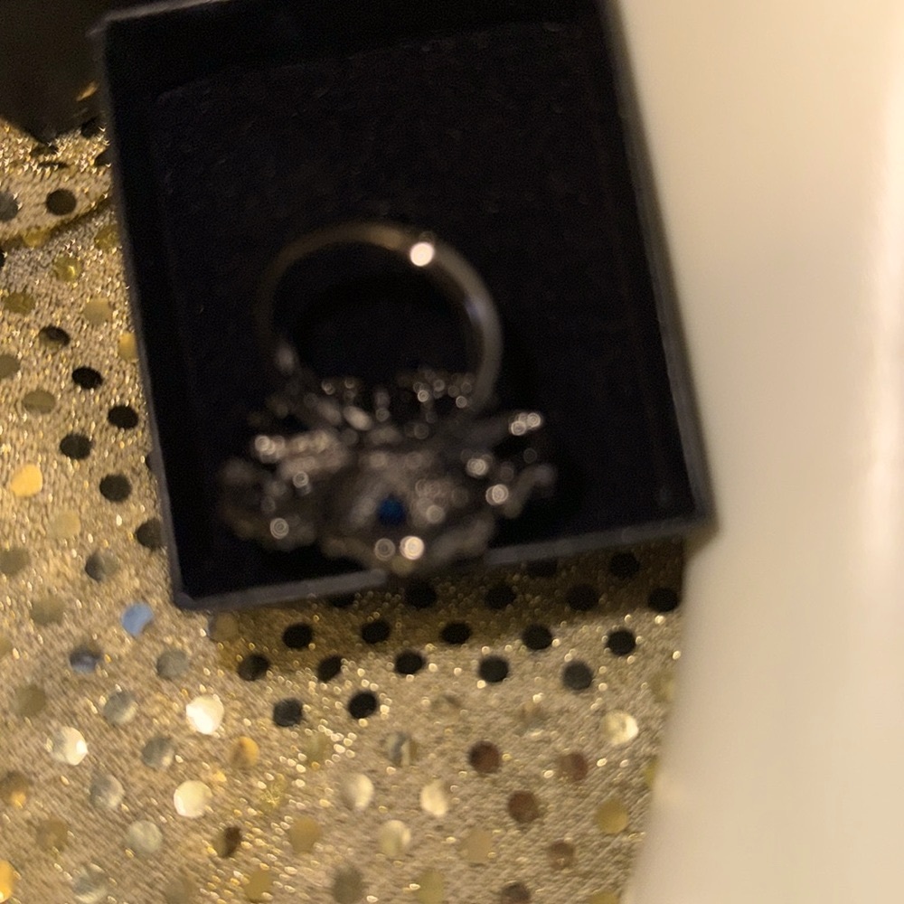 Cocktail Ring - Picture 2 of 3